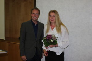 Kathi Maisch und Bürgermeister Bernd Welser