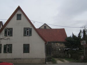 Hier entsteht demnächst eine Wohnanlage mit 13 Wohneinheiten