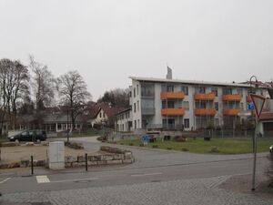 So kahl wie derzeit wird der Lindenplatz hoffentlich bald nicht mehr sein
