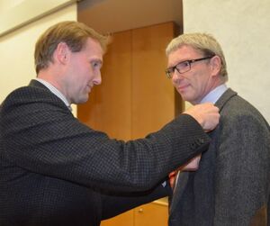 v.l. Bürgermeister Bernd Welser und Gemeinderat Michael Kubel