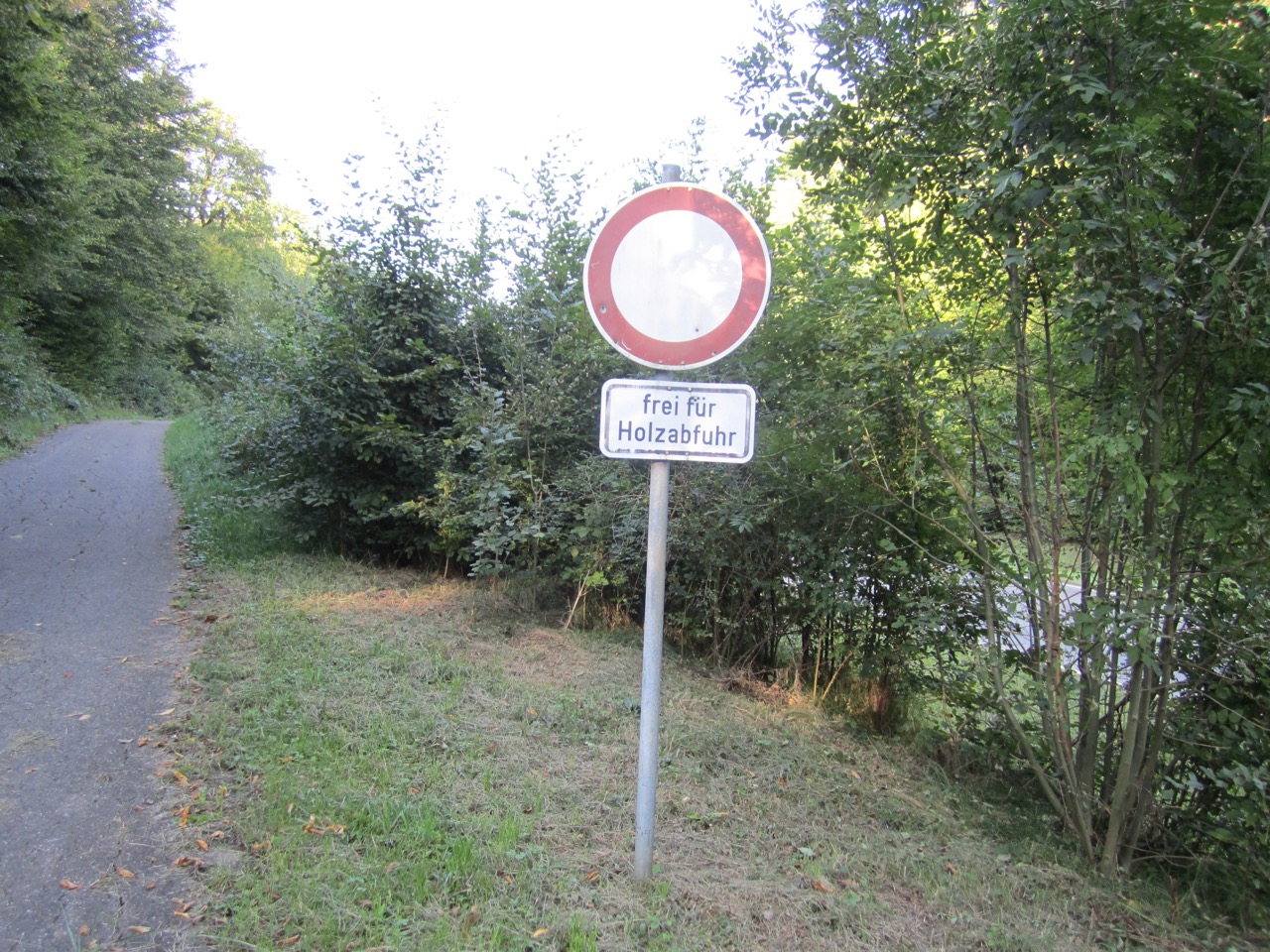 "Radweg" entlang Kreisstraße